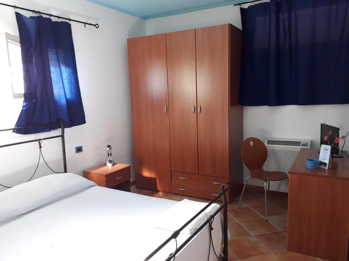 Hotel Su Pasu Tortolì Pokój zdjęcie