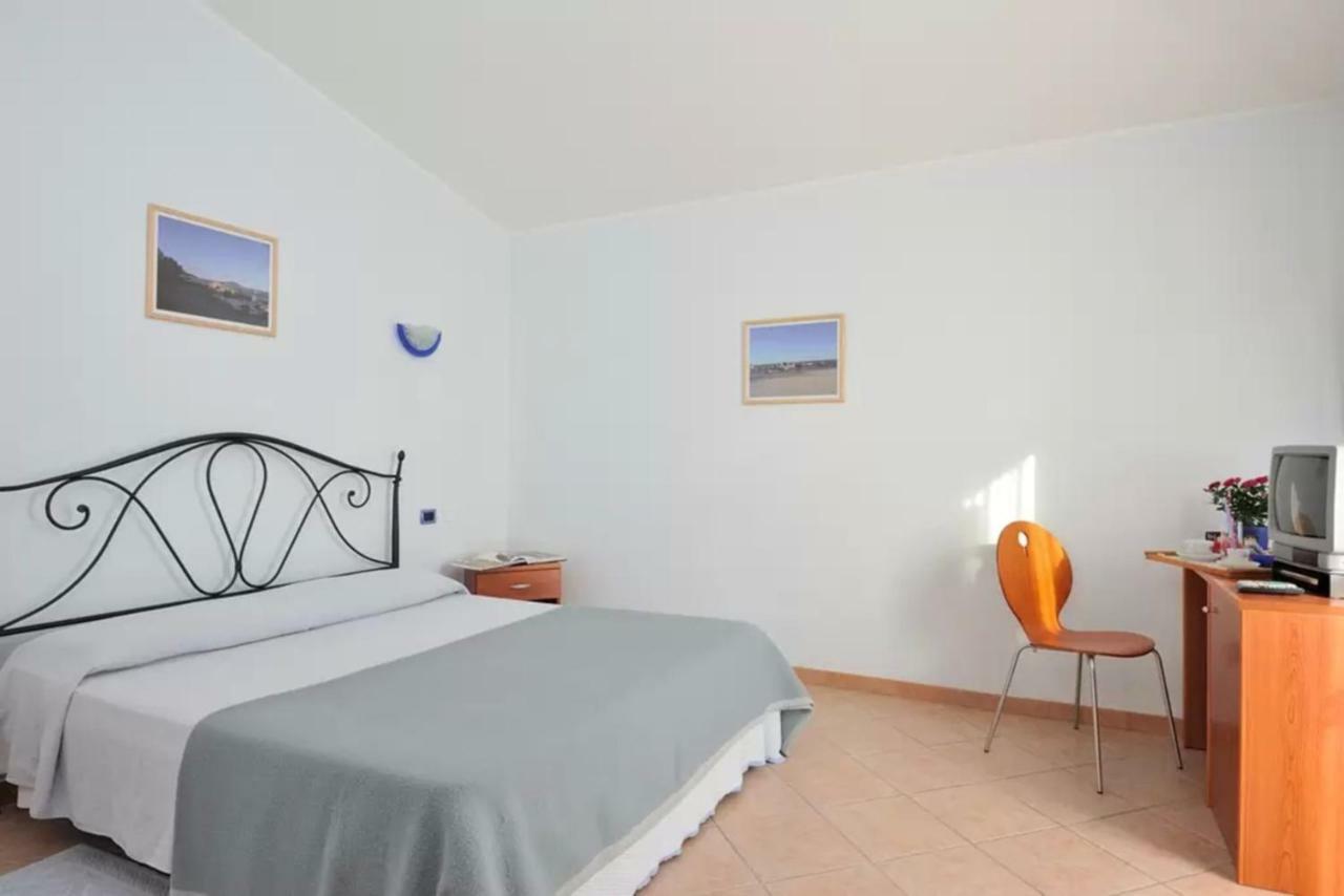 Hotel Su Pasu Tortolì Zewnętrze zdjęcie